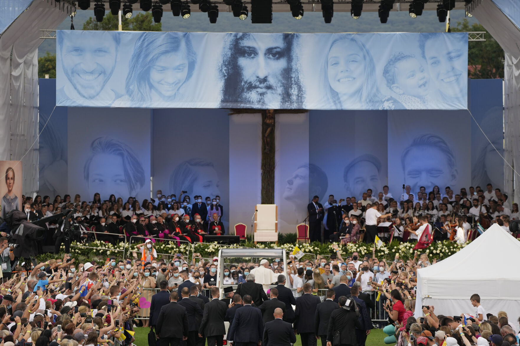 APTOPIX Pope Slovakia